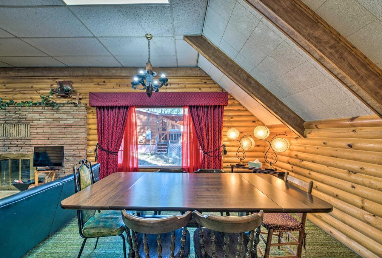 Ruidoso Cabin With Forest Views And Covered Porch Exterior photo