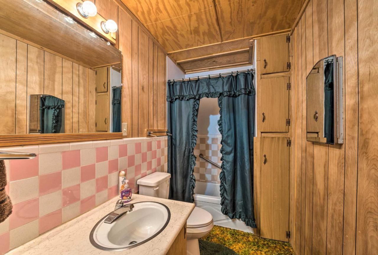 Ruidoso Cabin With Forest Views And Covered Porch Exterior photo