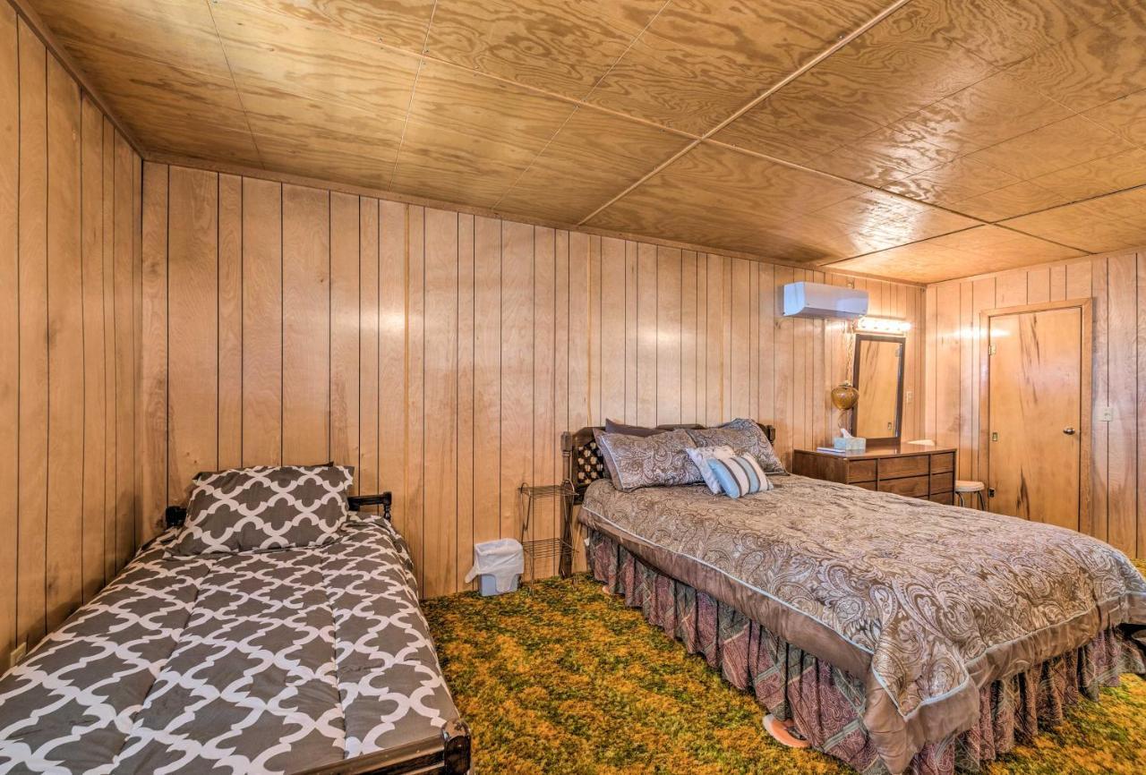 Ruidoso Cabin With Forest Views And Covered Porch Exterior photo
